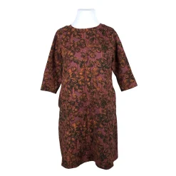 Naisten collegemekko, koko 42