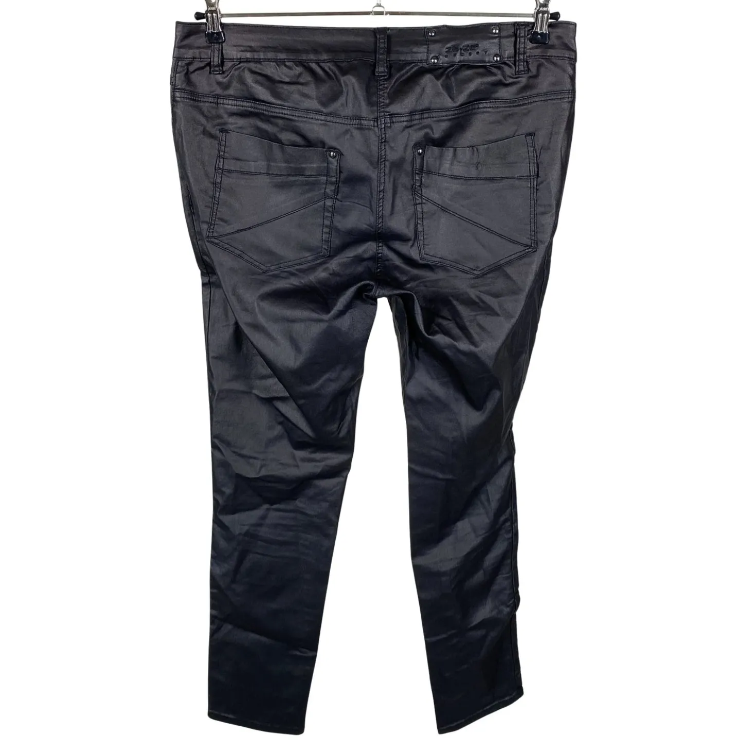 Naisten farkut, koko 42