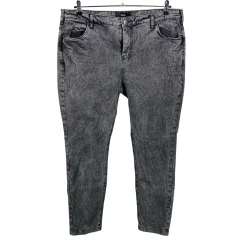 Naisten farkut, koko 48