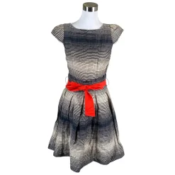 Naisten juhlamekko, koko 36