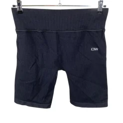 Naisten urheilushortsit, koko 44