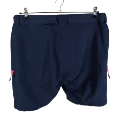 Naisten urheilushortsit, koko 46