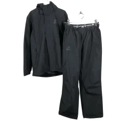 Unisex välikausiasu, koko 134 - 140